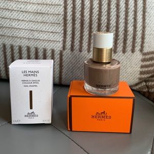 Les Mains Hermes Nail Enamel 80 Gris Etoupe